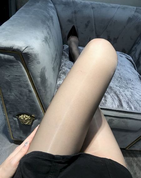 美丽的姑娘免费观看高清版全集_英文版字幕