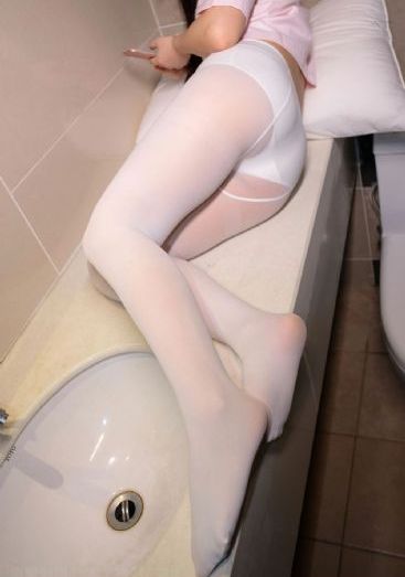 丰满艳妇岳的引诱hd电影_神马电影免费观看